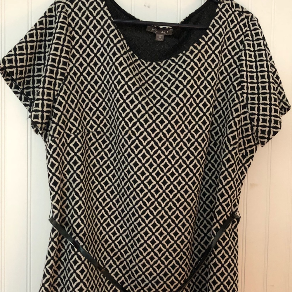 Roz&Ali 1X Belted Shirt